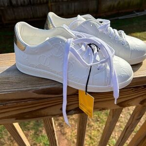 Valentino White Sneakers with Cream Detail
